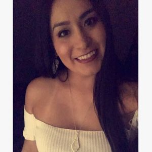 Meet your Posher, Juana